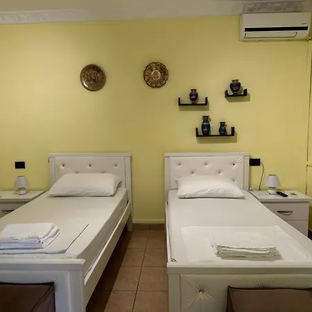 Fun House Serenity Apartment