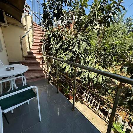 Fun House Serenity Apartment